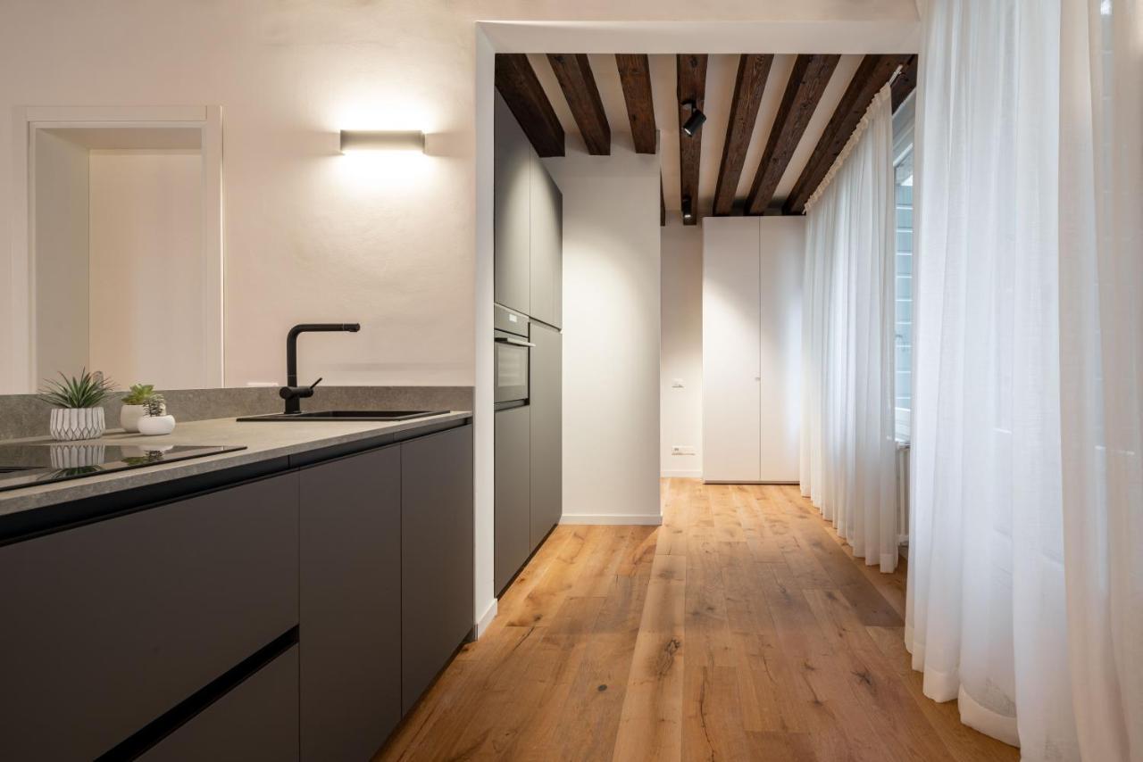 Sant'Angelo Apartment By Wonderful Italy Veneza Exterior foto