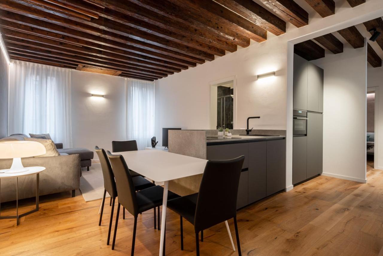 Sant'Angelo Apartment By Wonderful Italy Veneza Exterior foto